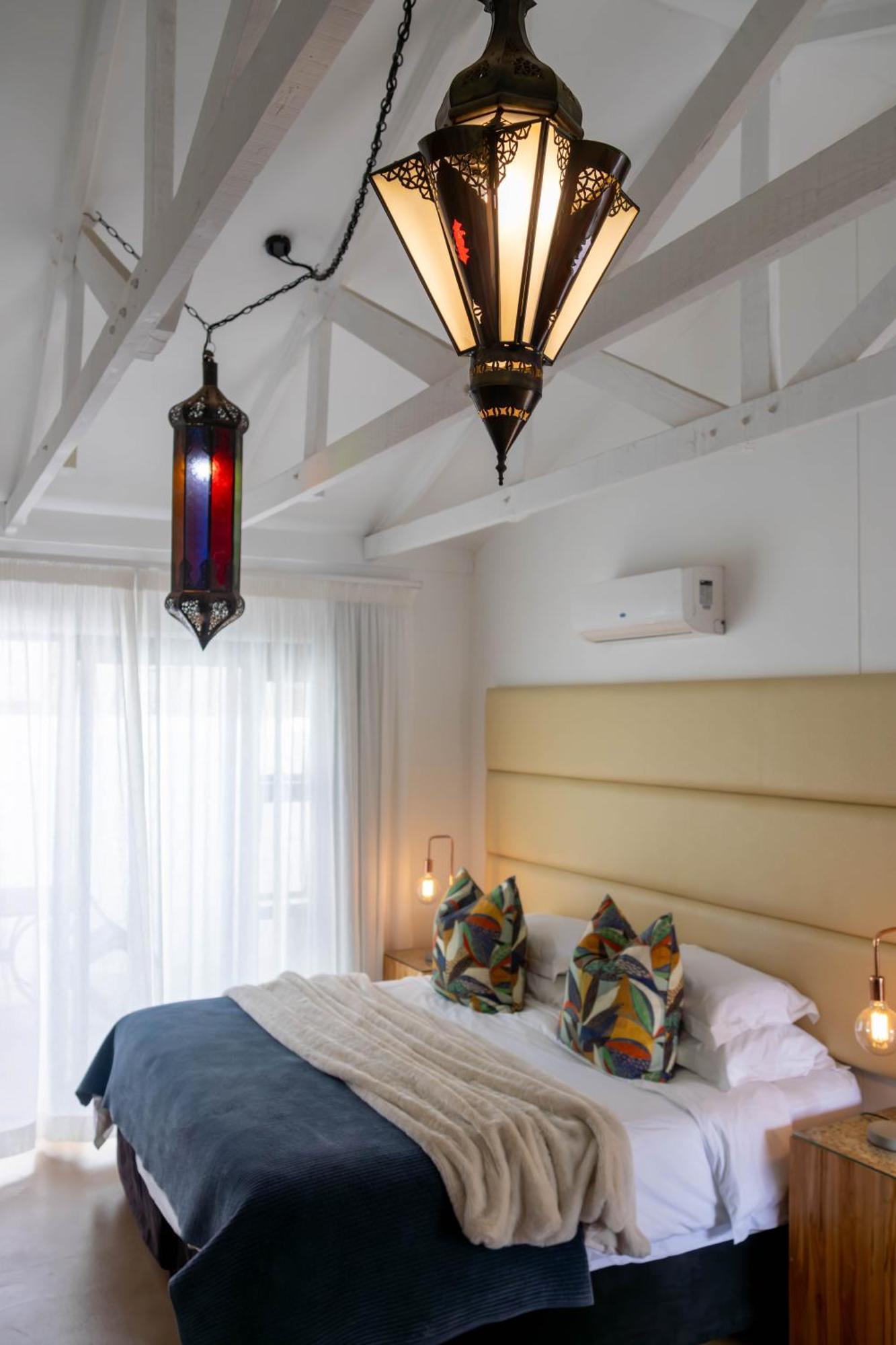 The Rez Guesthouse Walvis Bay Bagian luar foto