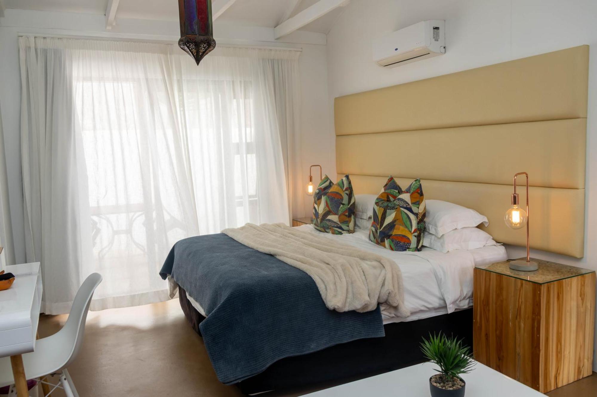 The Rez Guesthouse Walvis Bay Bagian luar foto