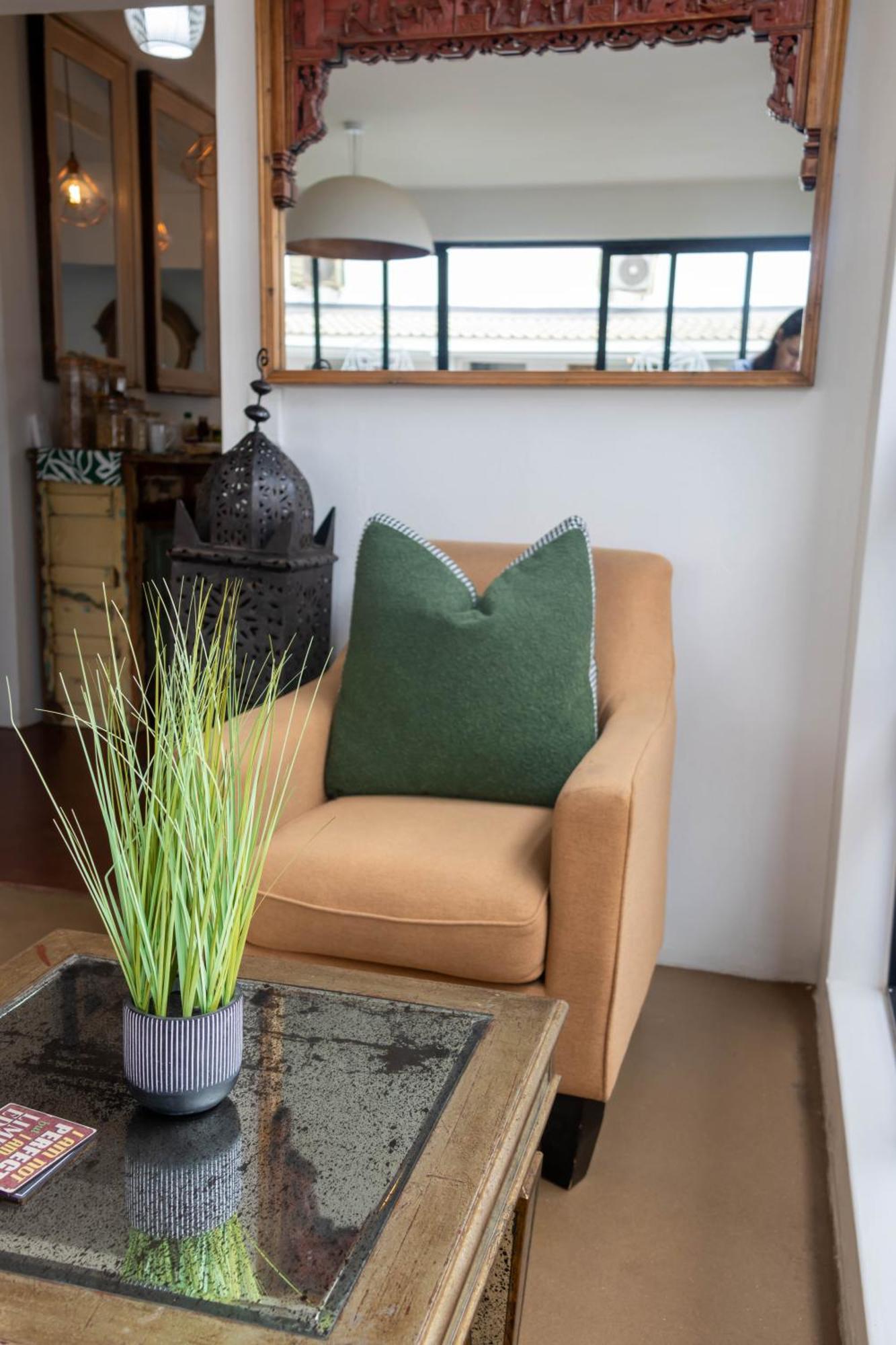 The Rez Guesthouse Walvis Bay Bagian luar foto