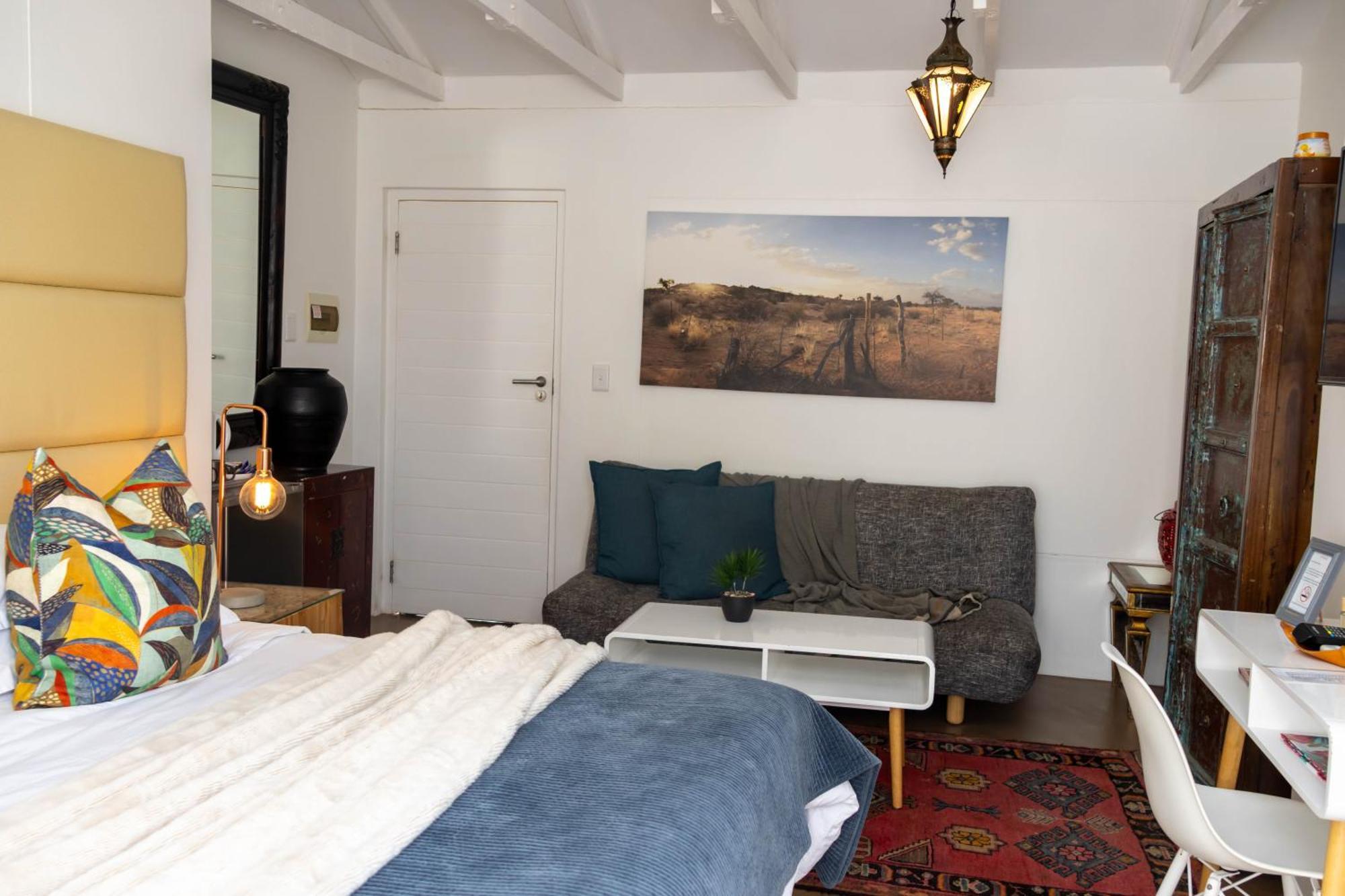 The Rez Guesthouse Walvis Bay Bagian luar foto