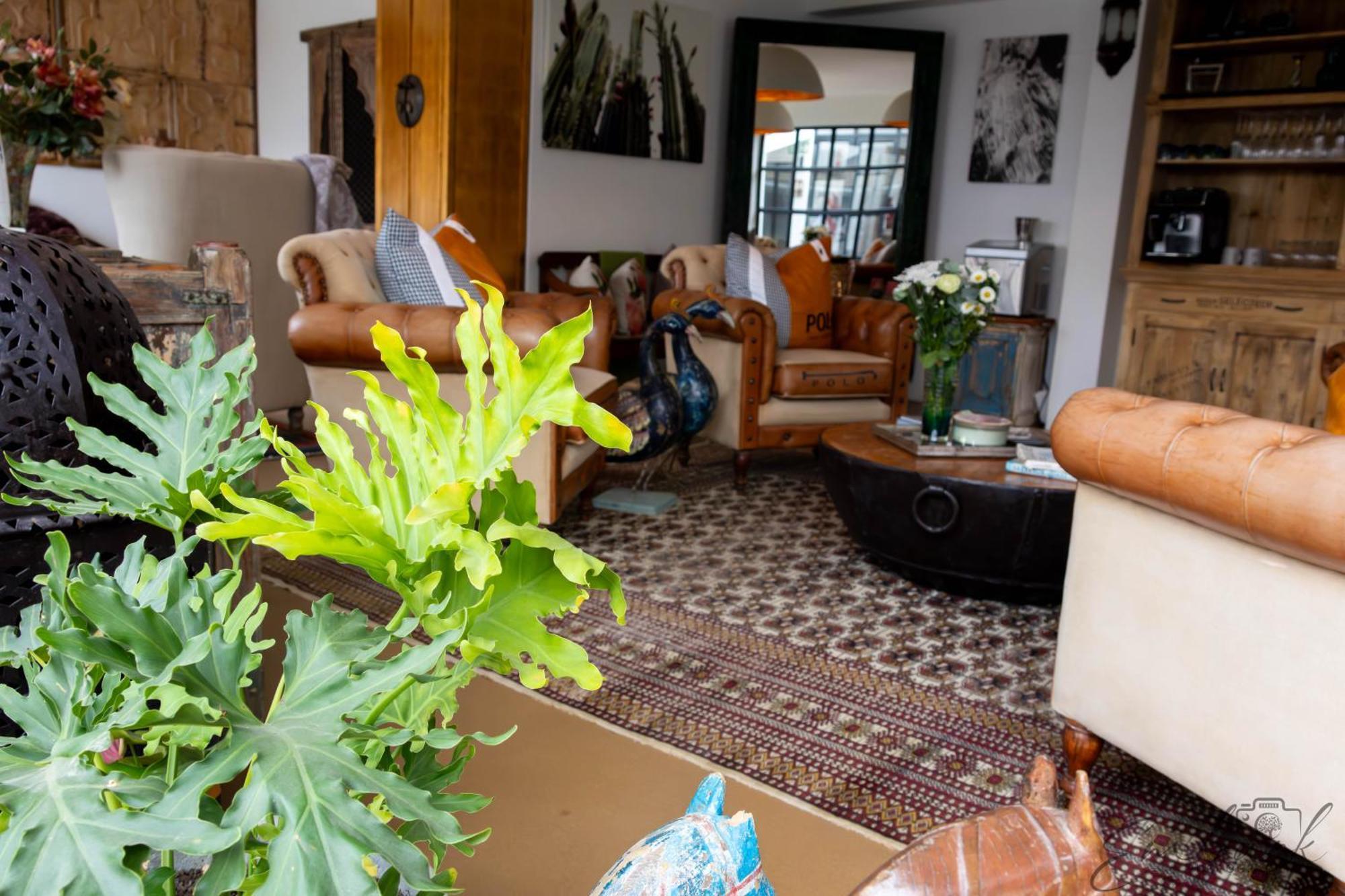 The Rez Guesthouse Walvis Bay Bagian luar foto